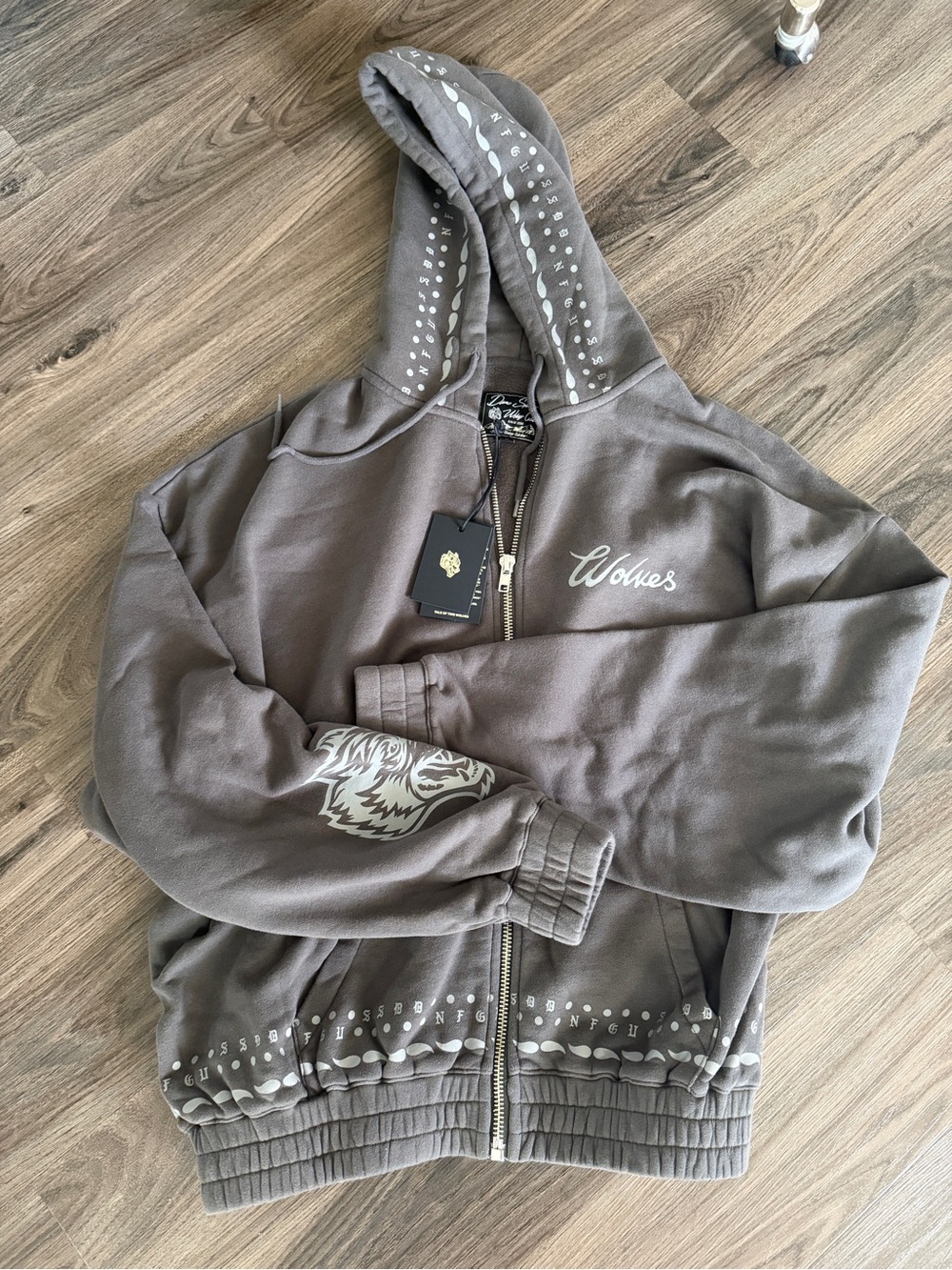 Darc Sport Western Wolves Vintage Grey Chambers Zip Up Hoodie Sweater